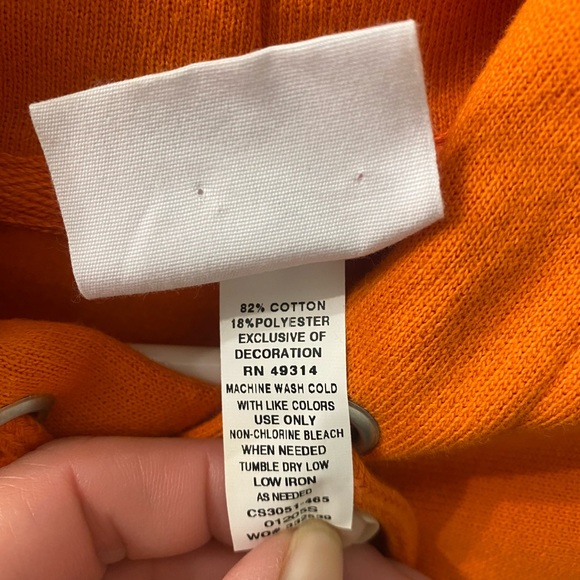 Champion x Wheaties Hoodie. Like new condition. - Picture 6 of 6